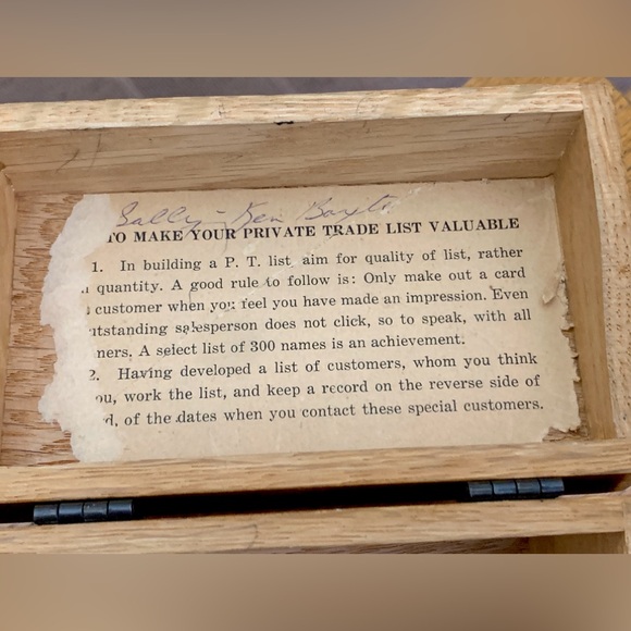 Antique Weis Monroe Michigan Fingerjointed Hinge Lidded Wooden Box - Picture 7 of 16